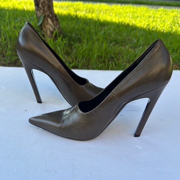 Balenciaga heels - Picture 1 of 13